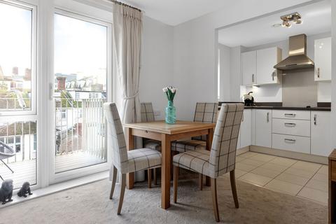 1 bedroom retirement property for sale, South Parade, Southsea, PO4