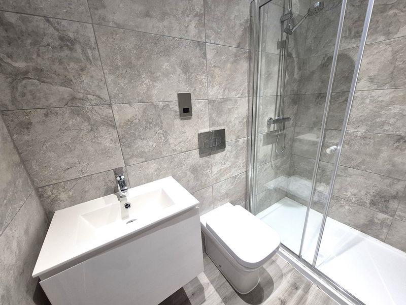 Ensuite Shower Room