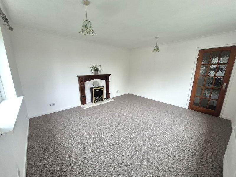 Lounge Dining Room