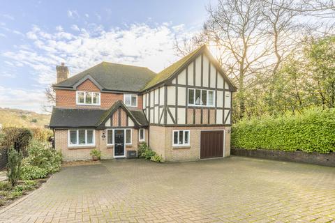 5 bedroom detached house for sale, All Saints Gardens, Heathfield TN21