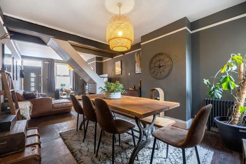 2 bedroom terraced house for sale, Prestbury Road, Cheltenham GL52