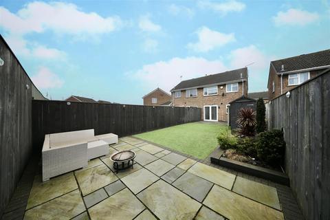 2 bedroom semi-detached house for sale, Green Island, Bilton, Hull