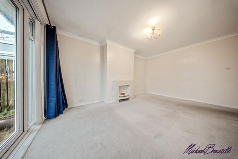 3 bedroom semi-detached bungalow for sale, St. Abbs Walk, Bradford BD6