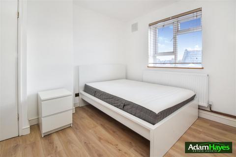 undefined, Cricklewood Broadway, London NW2