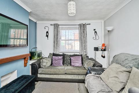 2 bedroom terraced house for sale, Fort Street, Sandown, PO36