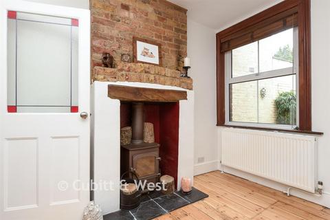 undefined, Pound Lane, Epsom, Surrey