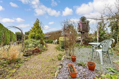 2 bedroom semi-detached house for sale, Hill Side, Sandwich CT13