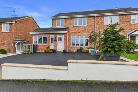 3 bedroom semi-detached house for sale, Hawthorn Crescent, Bewdley, DY12 2JE