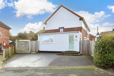 2 bedroom semi-detached house for sale, Davis Avenue, Deal, Kent
