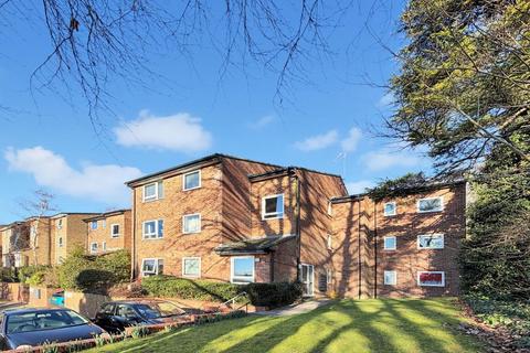 undefined, Montana Close, Sanderstead, CR2 0AT