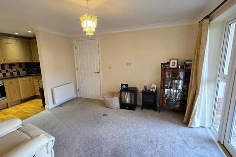 1 bedroom retirement property for sale, Foreland Road, Bembridge, Isle of Wight, PO35 5XN