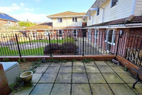 1 bedroom retirement property for sale, Foreland Road, Bembridge, Isle of Wight, PO35 5XN