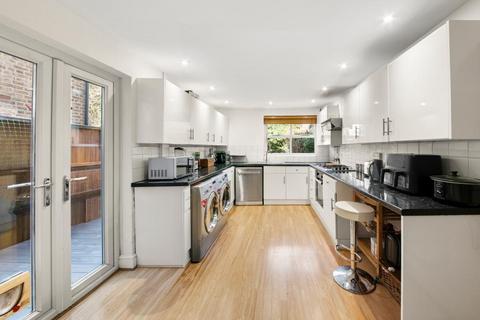 4 bedroom terraced house for sale, Holly Park Road, Hanwell, London, W7 1LA