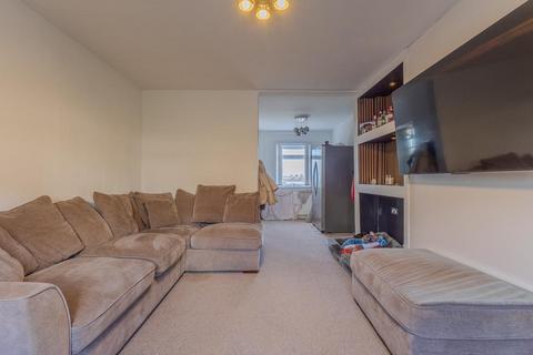 undefined, Sunnyside Drive, Glasgow, G15 6QU