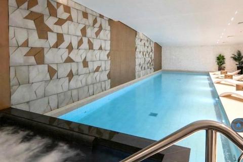 2 bedroom flat to rent, Salisbury House, London, SW11