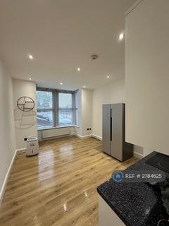 2 bedroom flat to rent, Selsdon Road, London, E11