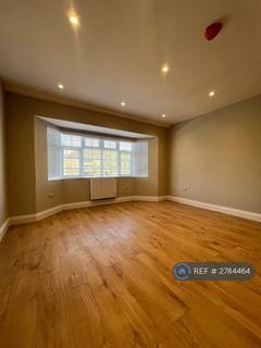 undefined, High Road, London, N12