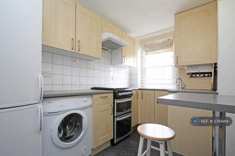 2 bedroom flat to rent, Alderley House, London, SW8