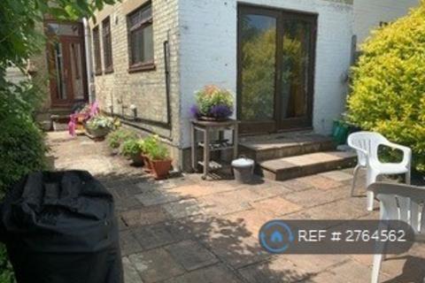 undefined, New Barnet, Herts, EN4