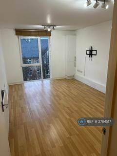 undefined, Melliss Ave, Kew, TW9
