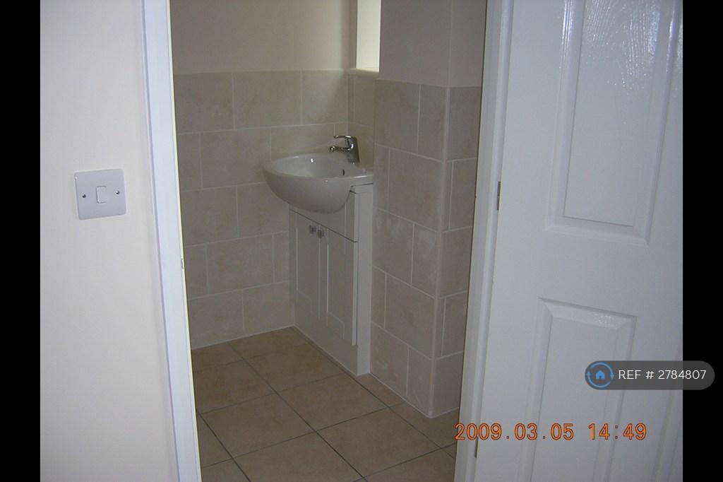 Wetroom Washbasin