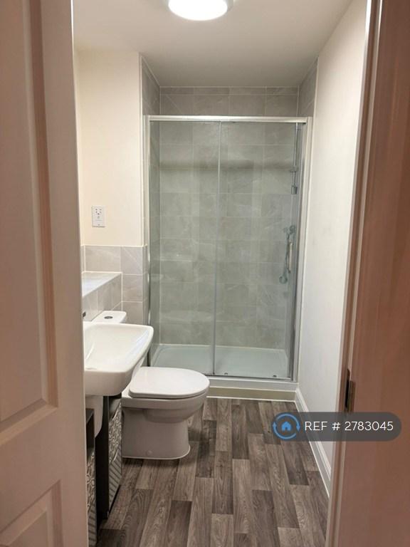 Bedroom 1 En-Suite