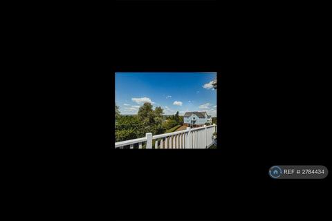 undefined, Larkfield, Aylesford, ME20