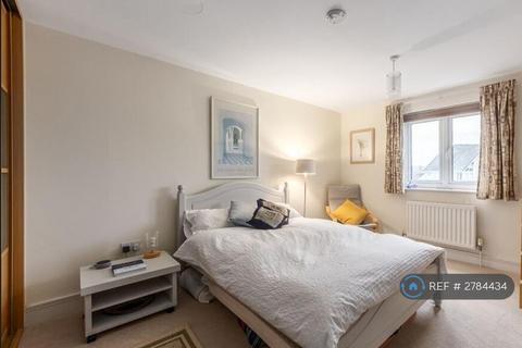 undefined, Larkfield, Aylesford, ME20