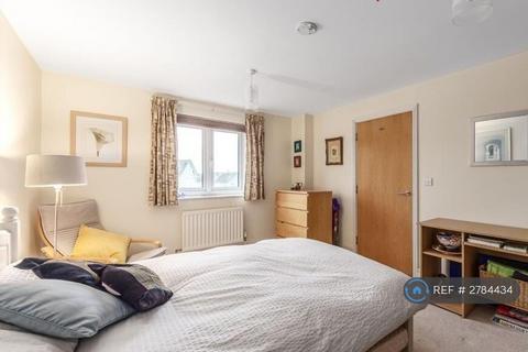 undefined, Larkfield, Aylesford, ME20