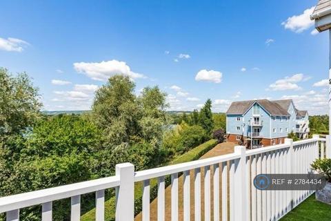 undefined, Larkfield, Aylesford, ME20