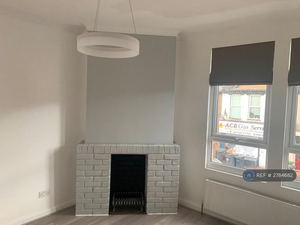 Living Area &amp; Kitchen