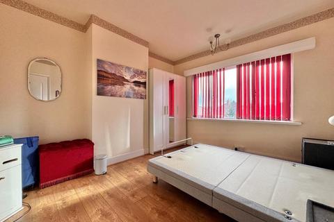 3 bedroom terraced house for sale, Jowetts Lane, West Bromwich, West Midlands, B71 2QU