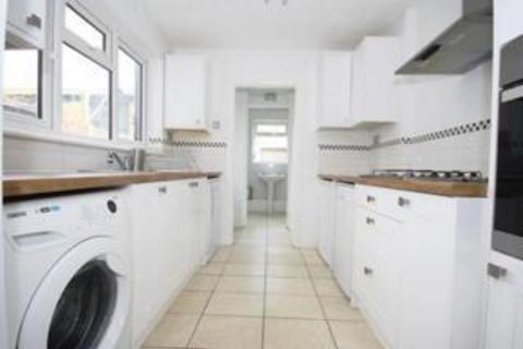 1 bedroom flat to rent, Wisteria Road, London, SE13 5HW