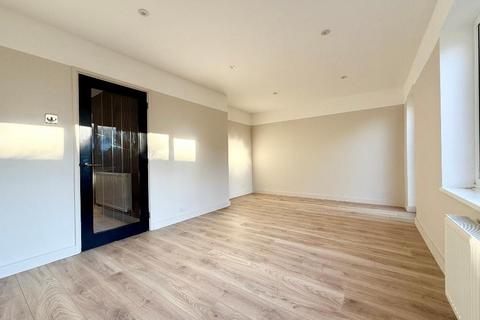 undefined, Roedean Close, Stopsley, Luton, Bedfordshire, LU2 8QW
