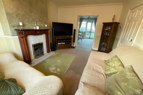 3 bedroom semi-detached house for sale, Elm Park, Hornchurch RM12