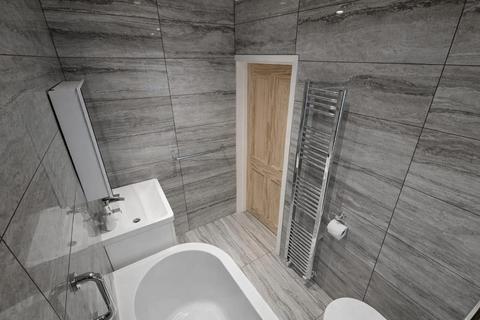 2 bedroom semi-detached bungalow for sale, Melrose Crescent, Orpington, Kent, BR6 9NT