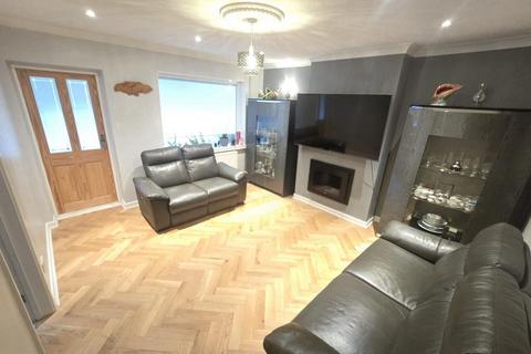 2 bedroom semi-detached bungalow for sale, Melrose Crescent, Orpington, Kent, BR6 9NT
