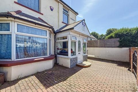 undefined, Tweedsmuir Road, Cardiff, CF24