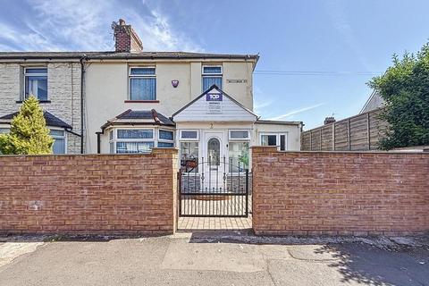 undefined, Tweedsmuir Road, Cardiff, CF24
