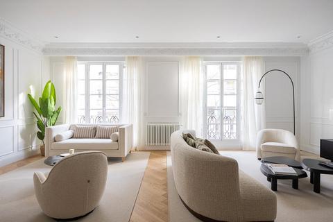 4 bedroom apartment, Luxury and Comfort To Enjoy The Citty, Castellana, Barrio de Salamanca