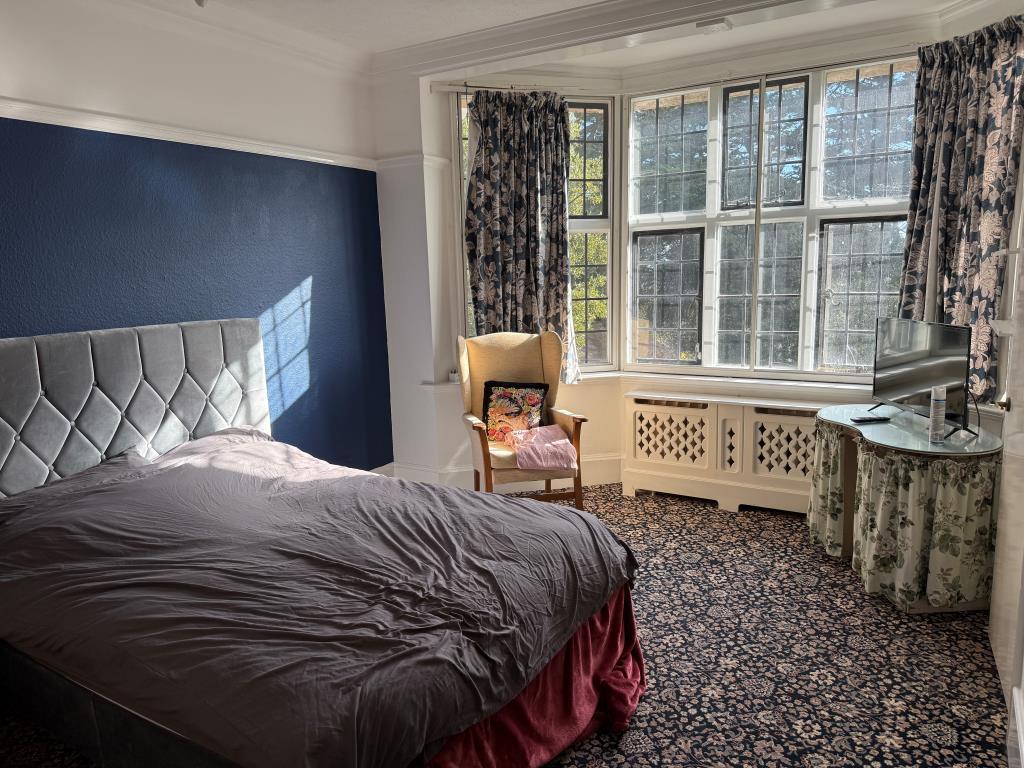 First floor front bedroom