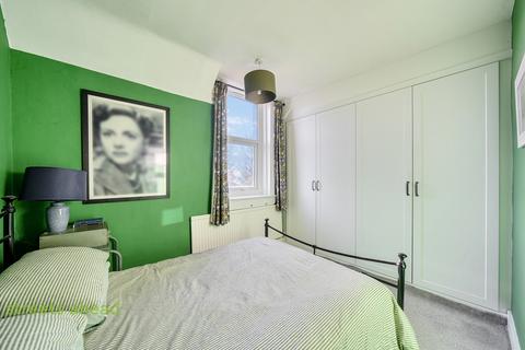 undefined, Auckland Road, London, SE19