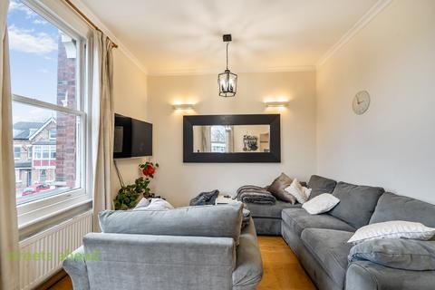 2 bedroom apartment to rent, Birdhurst Road, South Croydon, CR2