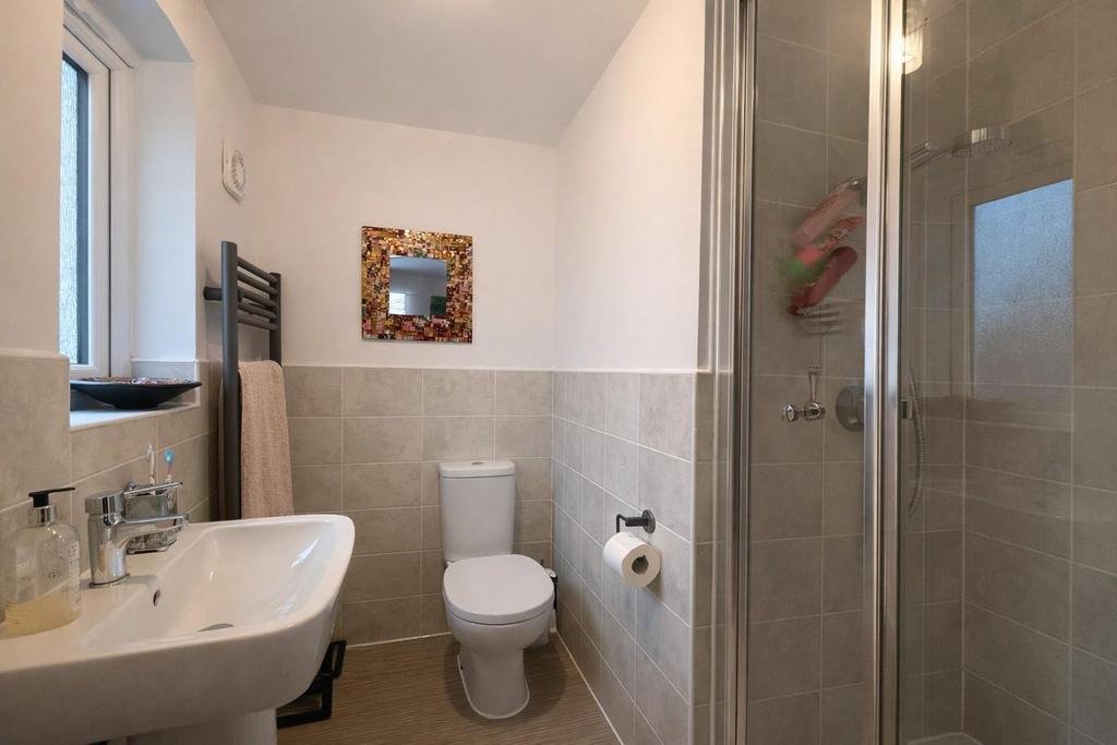 Ensuite.jpg