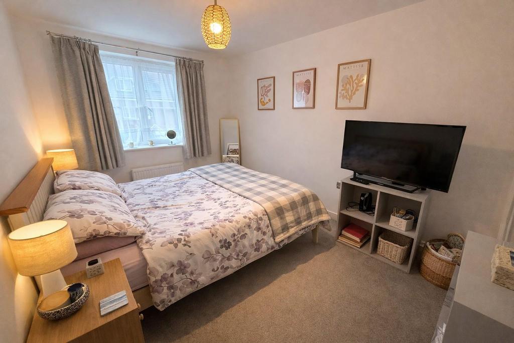 Bedroom  2.jpg