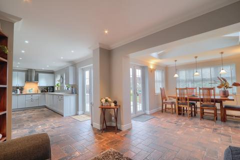 4 bedroom detached house for sale, The Village Green, Whitton Village