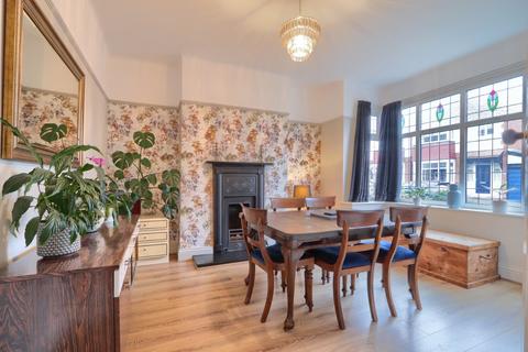 3 bedroom semi-detached house for sale, Grantham Road, Norton