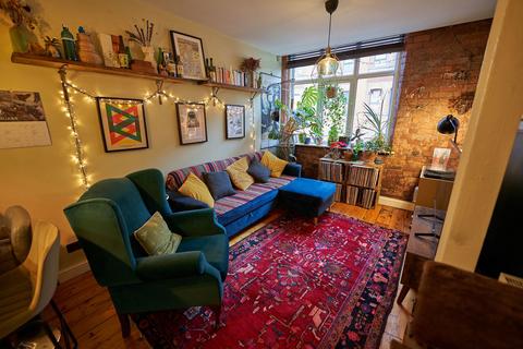 2 bedroom flat for sale, Chester Road, Manchester M16