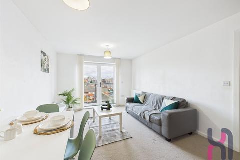 2 bedroom flat to rent, Endeavour House, 1b Elmira Way, M5