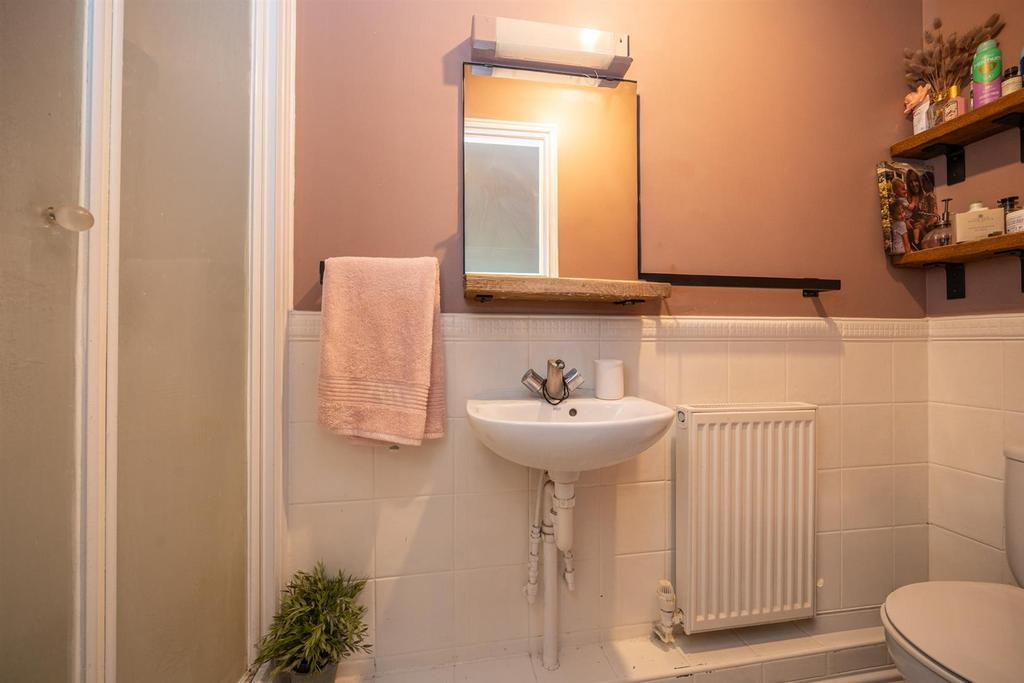 Ensuite Bedroom One